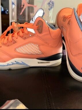 Jordan 5 DJ Khalid. Size Men’s 7.5/7y   Brand new HARD TO FIND